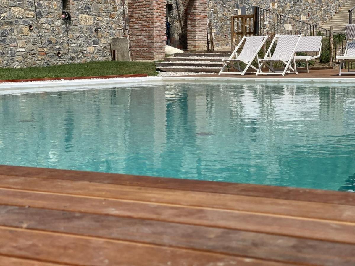 Agriturismo La Burlanda Фосдиново Екстериор снимка