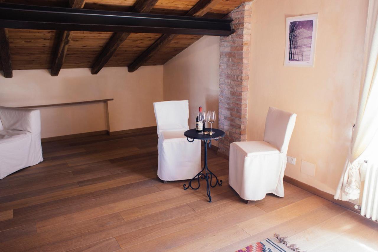 Agriturismo La Burlanda Фосдиново Екстериор снимка