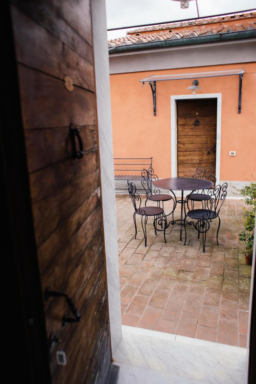 Agriturismo La Burlanda Фосдиново Екстериор снимка