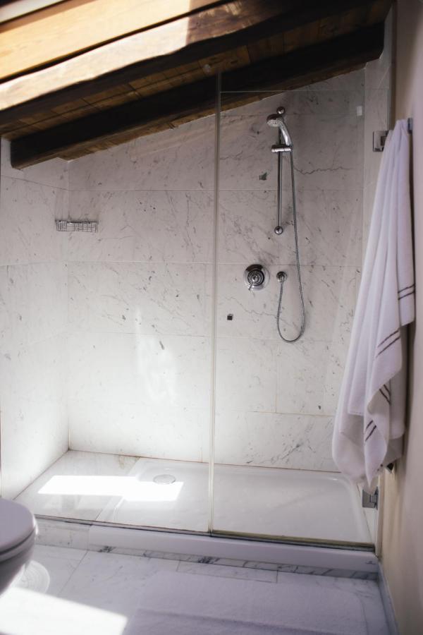 Agriturismo La Burlanda Фосдиново Екстериор снимка